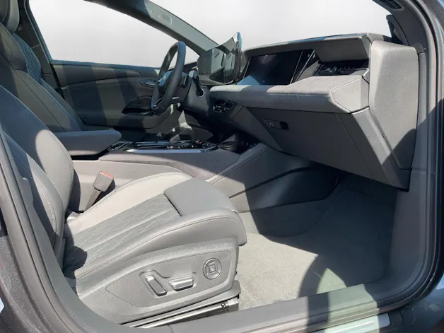 Audi A6 Avant e-tron quattro