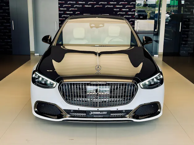 Mercedes-Benz MAYBACH