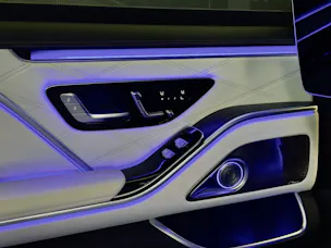 Mercedes-Benz MAYBACH