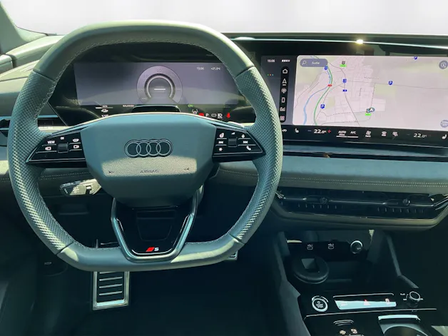 Audi Q6 e-tron quattro