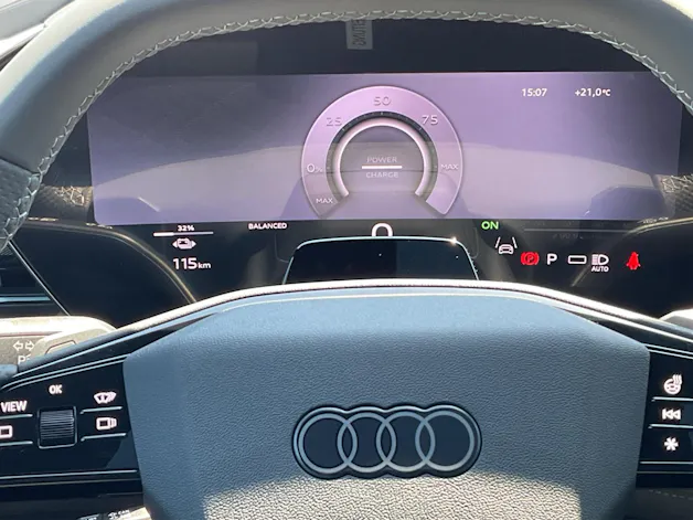 Audi Q6 e-tron quattro
