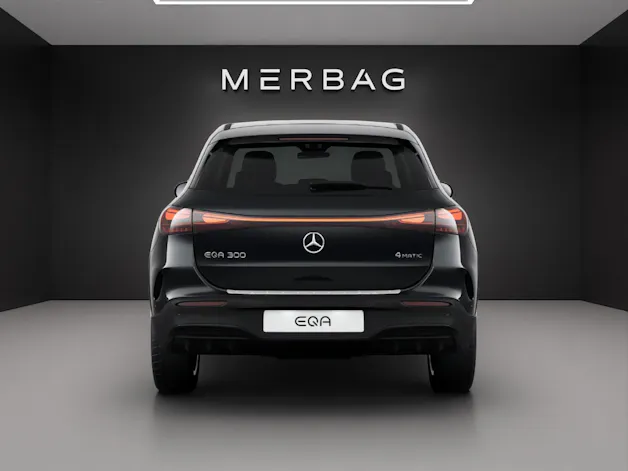 Mercedes-Benz EQA 300 66,5kWh 4Matic Swiss Star