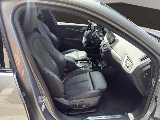BMW M135i xDrive Steptronic
