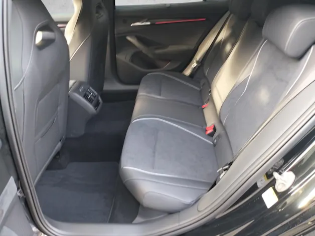 Škoda Superb Combi 2.0 TDi Sportline 4x4 DSG