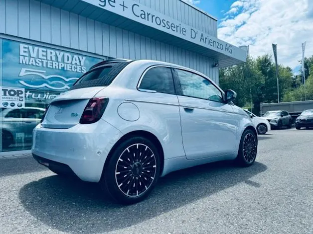 Fiat 500 C electric 42kWh La Prima