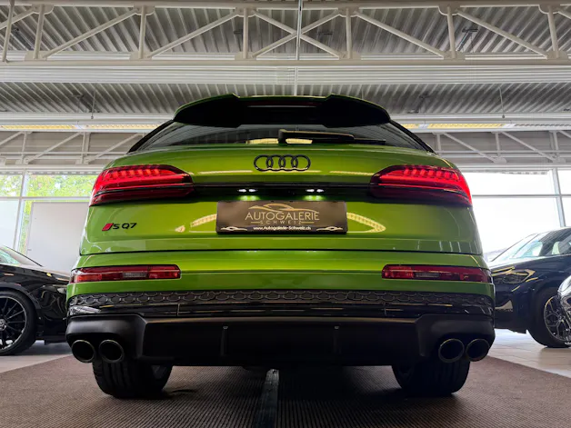 Audi SQ7 TFSI quattro | CH | Gar. 06/2029 | EXCLUSIVE LACKIERUNG | Nachtsicht | Massage+Belüftung | Allradlenkung | AHK | 7 Sitz |