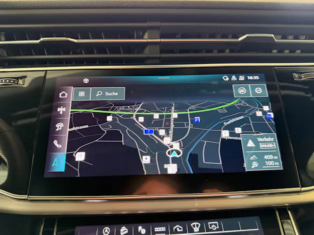 Audi SQ7 TFSI quattro | CH | Gar. 06/2029 | EXCLUSIVE LACKIERUNG | Nachtsicht | Massage+Belüftung | Allradlenkung | AHK | 7 Sitz |