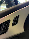 Audi SQ7 TFSI quattro | CH | Gar. 06/2029 | EXCLUSIVE LACKIERUNG | Nachtsicht | Massage+Belüftung | Allradlenkung | AHK | 7 Sitz |