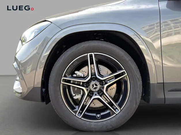 Mercedes-Benz GLA 250 4Matic 8G-DCT Swiss Star
