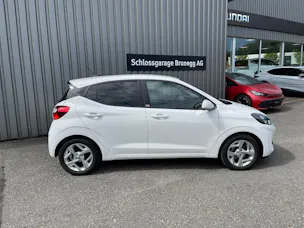 Hyundai i10 1.2 Amplia Automat