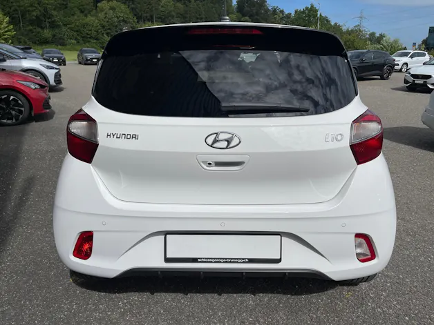 Hyundai i10 1.2 Amplia Automat