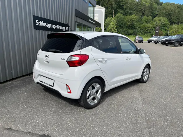 Hyundai i10 1.2 Amplia Automat