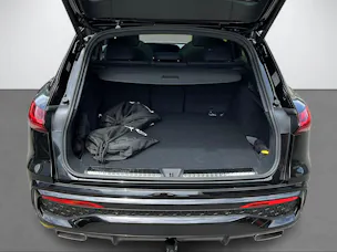 Audi Q5 SUV e-hybrid quattro 220 kW 2000ccm 299PS/220kW 4 Zylinder e-hybrid Benzin / elektrisch