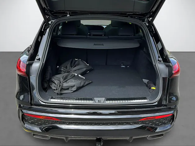 Audi Q5 SUV e-hybrid quattro 220 kW 2000ccm 299PS/220kW 4 Zylinder e-hybrid Benzin / elektrisch