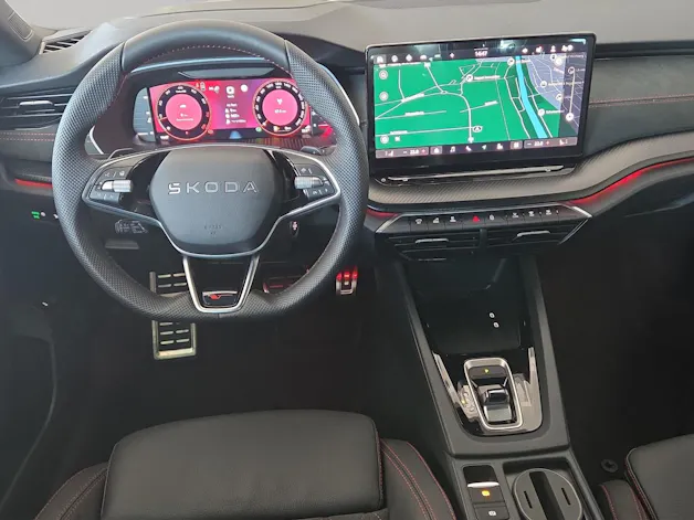 SKODA Octavia Combi 2.0 TSI DSG RS 30 Years Edition