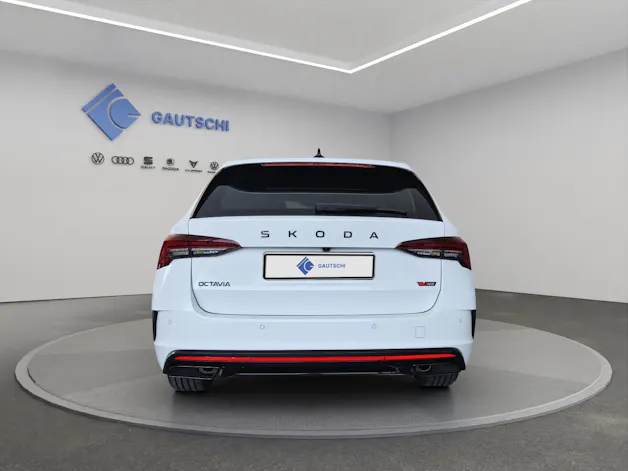 SKODA Octavia Combi 2.0 TSI DSG RS 30 Years Edition