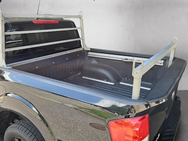 Nissan Navara DC N-Guard 4WD