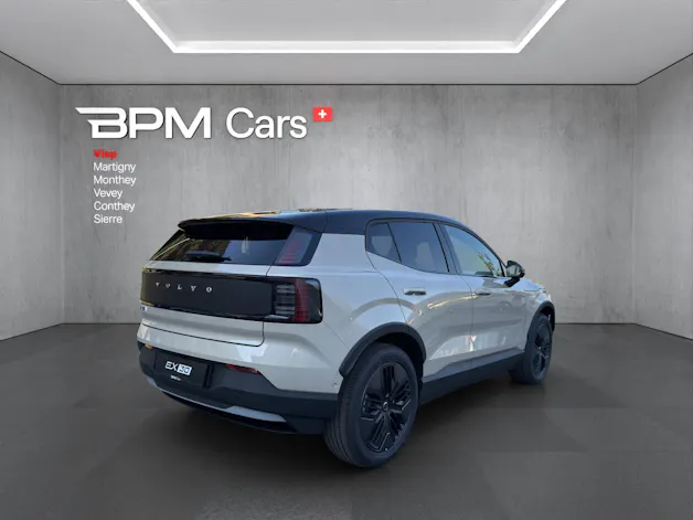Volvo EX30 Cross Country P8 69 kWh AWD Ultra