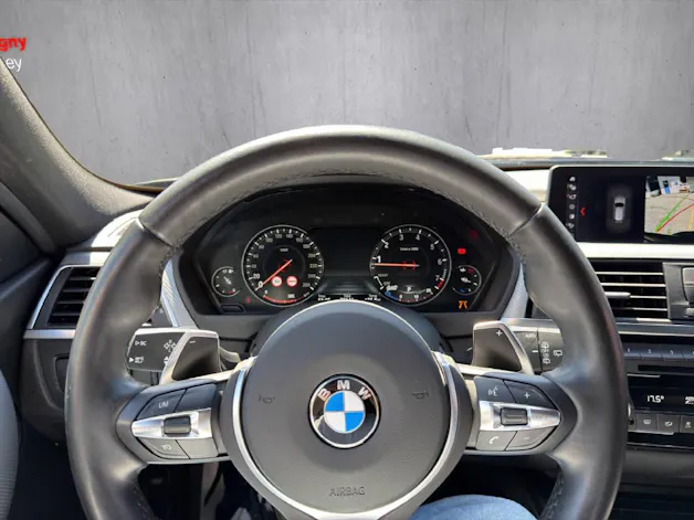 BMW 320i Essential Ed. xDrive SAG Tourin