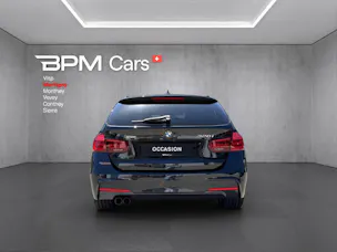 BMW 320i Essential Ed. xDrive SAG Tourin