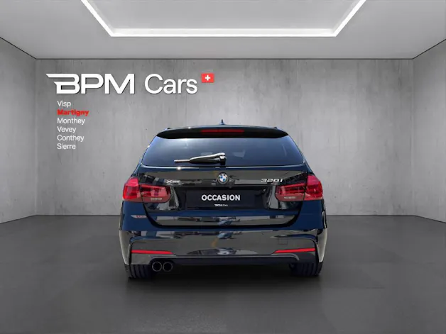 BMW 320i Essential Ed. xDrive SAG Tourin