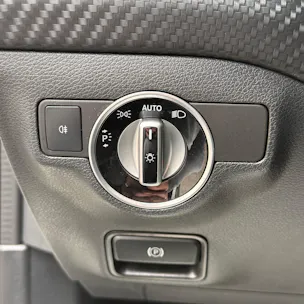 Mercedes-Benz A 250 AMG Line 7G-DCT *PANORAMA-DACH*