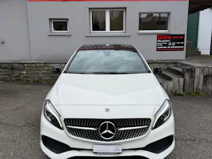Mercedes-Benz A 250 AMG Line 7G-DCT *PANORAMA-DACH*