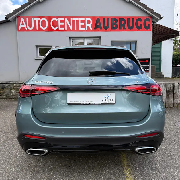 Mercedes-Benz GLC 300 AMG LINE 4Matic 9G-Tronic *CH-FAHRZEUG - 4 JAHRE GARANTIE - PANORAMA-DACH*