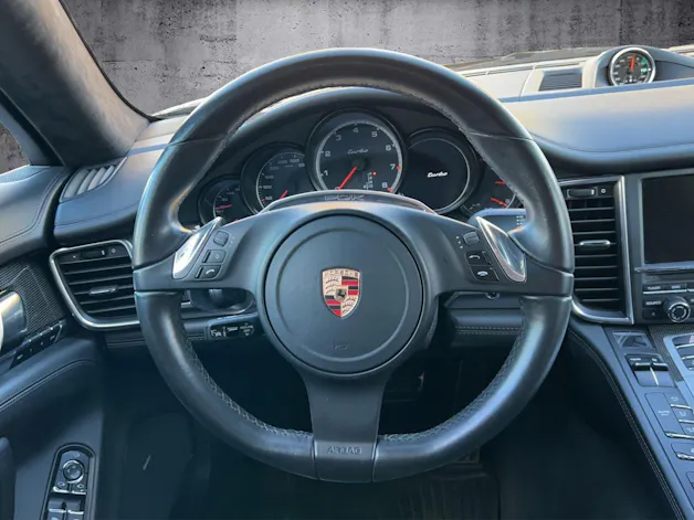 Porsche Panamera Turbo 4.8 PDK
