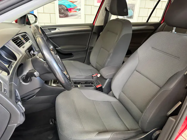 VW Golf Variant 1.6 TDI BlueMotion Comfortline