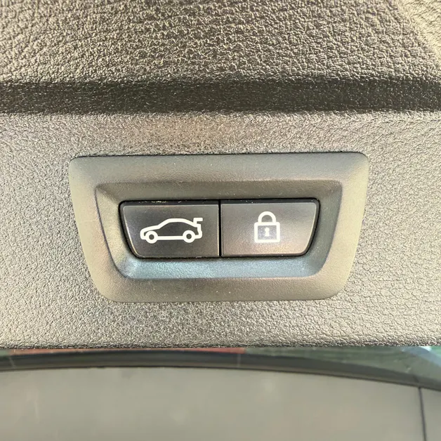 BMW X5 xDrive 30d Steptronic M Sport *LEDER - PANORAMA-DACH - ANHÄNGERKUPPLUNG*