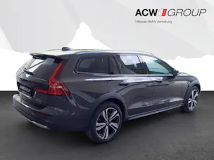 Volvo V60 Cross Country 2.0 B4 Plus AWD