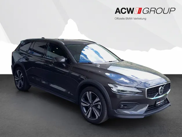 Volvo V60 Cross Country 2.0 B4 Plus AWD
