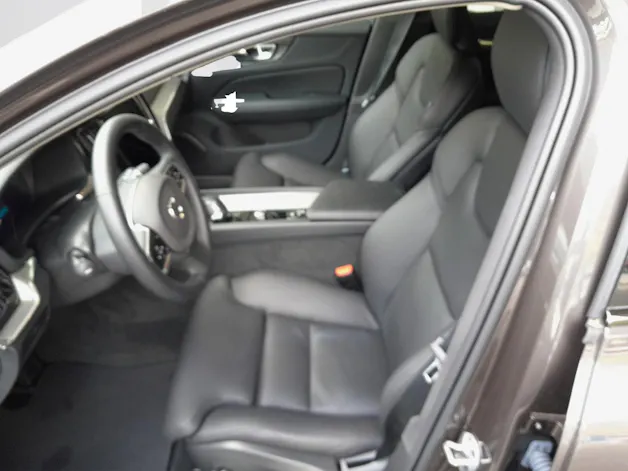 Volvo V60 Cross Country 2.0 B4 Plus AWD