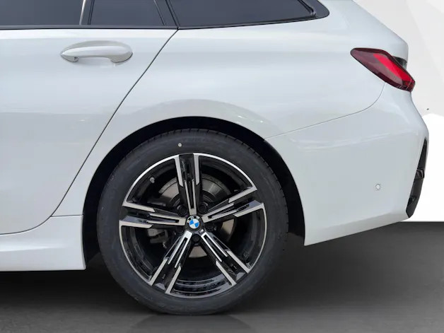 BMW 320d xDrive Touring