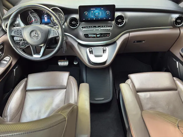 Mercedes-Benz V 300 d lang Avantgarde 4Matic 9G-Tronic