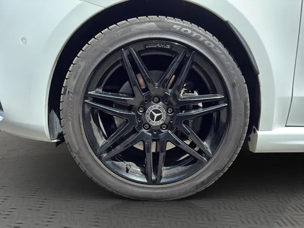 Mercedes-Benz V 300 d lang Avantgarde 4Matic 9G-Tronic