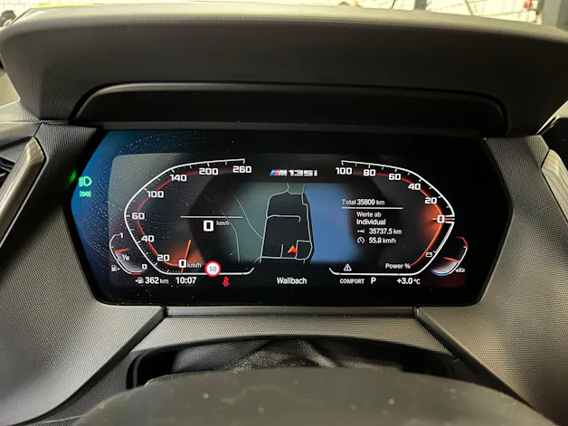 BMW M135i xDrive Steptronic