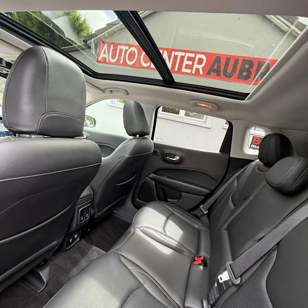 Jeep Compass 2.0CRD Limited AWD 9ATX *LEDER - PANORAMA-DACH / SITZ-LÜFTUNG*