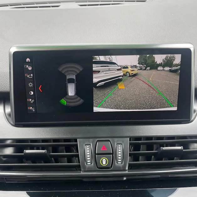 BMW 218d xDrive Gran Tourer Steptronic *CH-FAHRZEUG / ANHÄNGERKUPPLUNG / 7 SITZE / 12 MONATE GARANTIE*