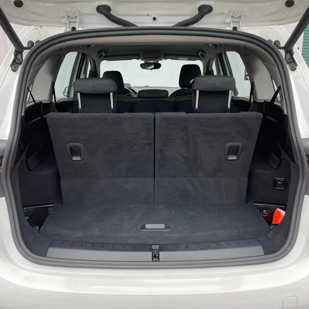 BMW 218d xDrive Gran Tourer Steptronic *CH-FAHRZEUG / ANHÄNGERKUPPLUNG / 7 SITZE / 12 MONATE GARANTIE*