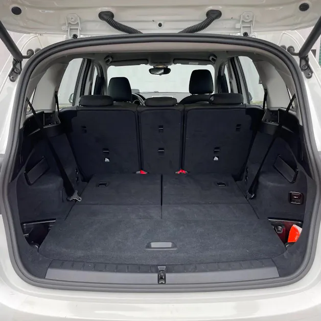 BMW 218d xDrive Gran Tourer Steptronic *CH-FAHRZEUG / ANHÄNGERKUPPLUNG / 7 SITZE / 12 MONATE GARANTIE*