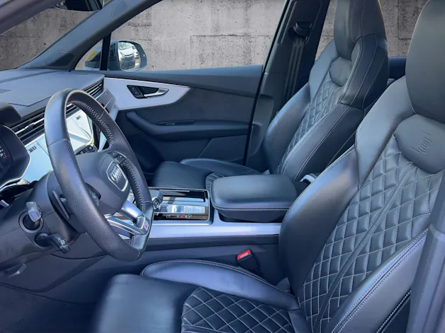 Audi SQ7 4.0 TDI quattro tiptronic