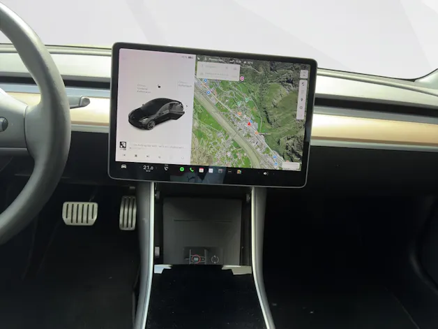 Tesla Model 3 Performance D