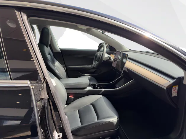 Tesla Model 3 Performance D
