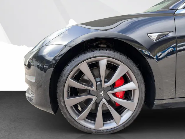 Tesla Model 3 Performance D