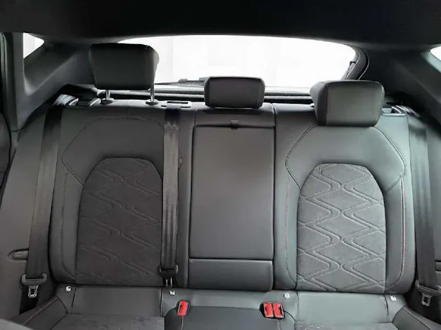 SEAT Leon 1.5 eTSI 150 Move FR DSG