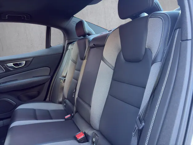 Volvo S60 2.0 T8 TE Ultimate Dark eAWD