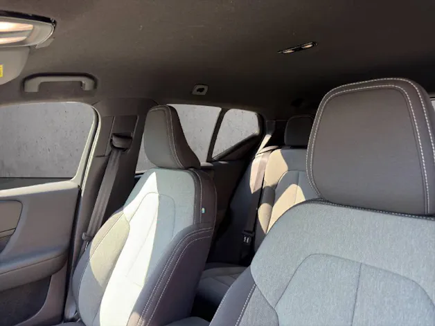 Volvo XC40 2.0 B3 MH Plus Dark