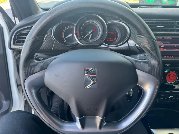 DS Automobiles AUTOMOBILES DS3 1.6 THP Sport Chic
